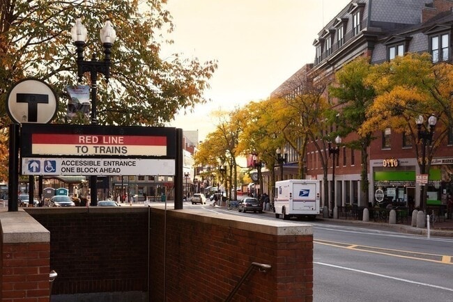 Building Photo - 16 Chauncy St