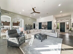 Building Photo - 14559 E Charter Oak Dr