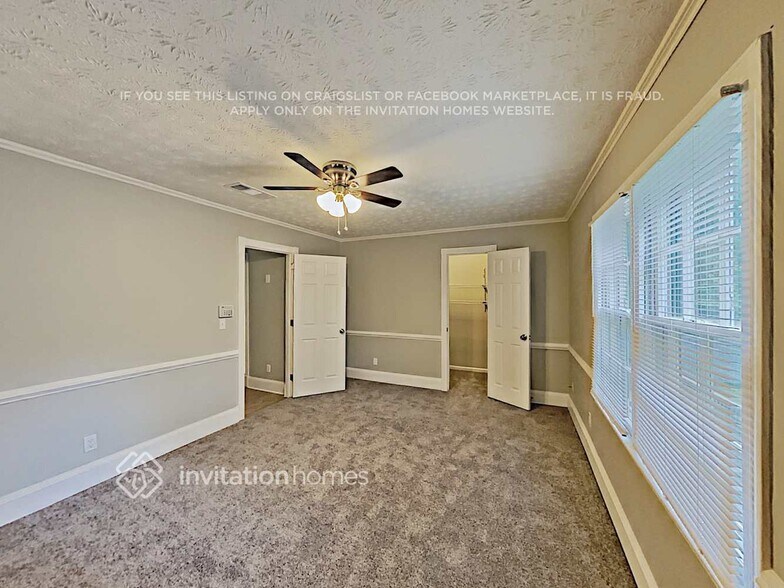 Building Photo - 3246 Bruckner Blvd SW