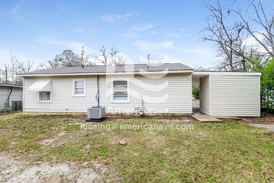 Building Photo - 216 Johns Rd