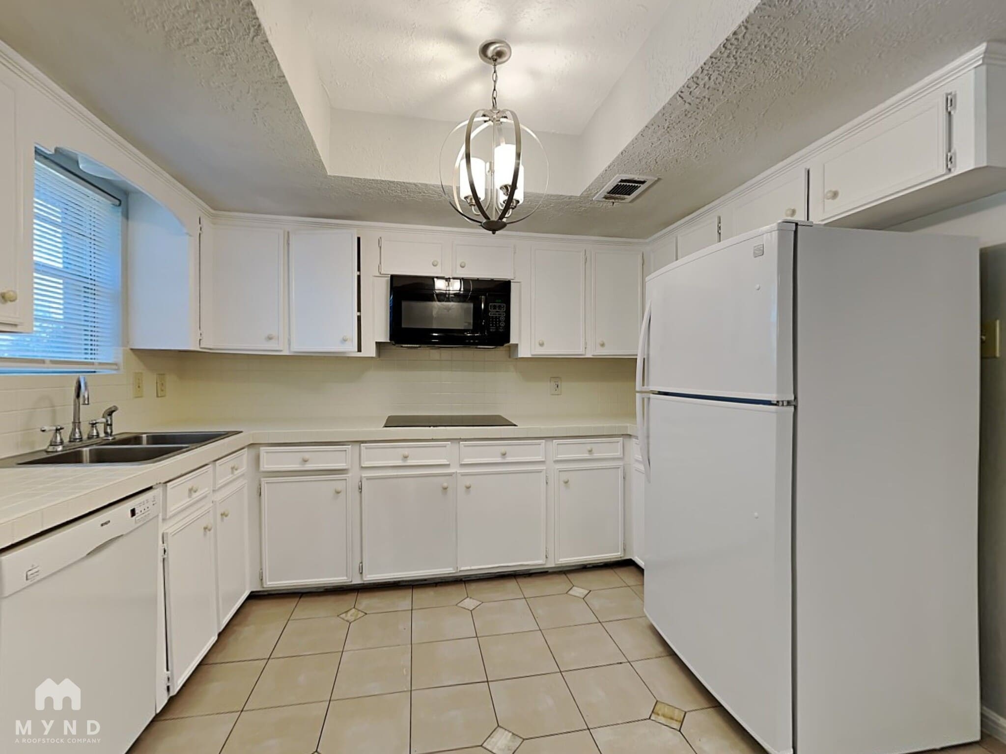 Building Photo - 15110 Gladebrook Dr