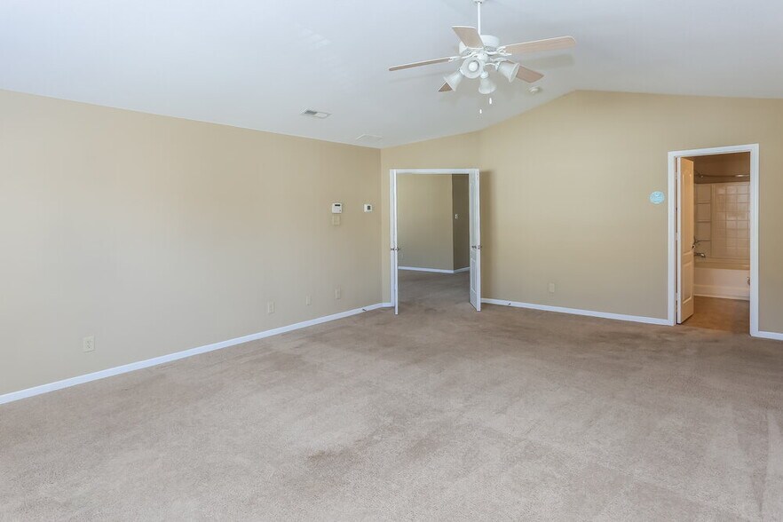 Building Photo - 3118 Bamburgh Ct