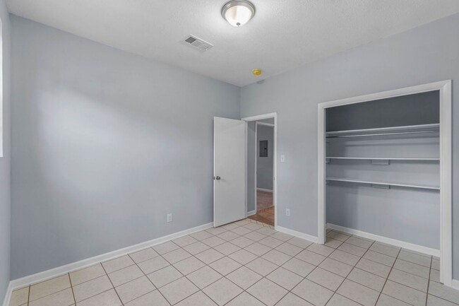 Building Photo - 7468 Brightwood St
