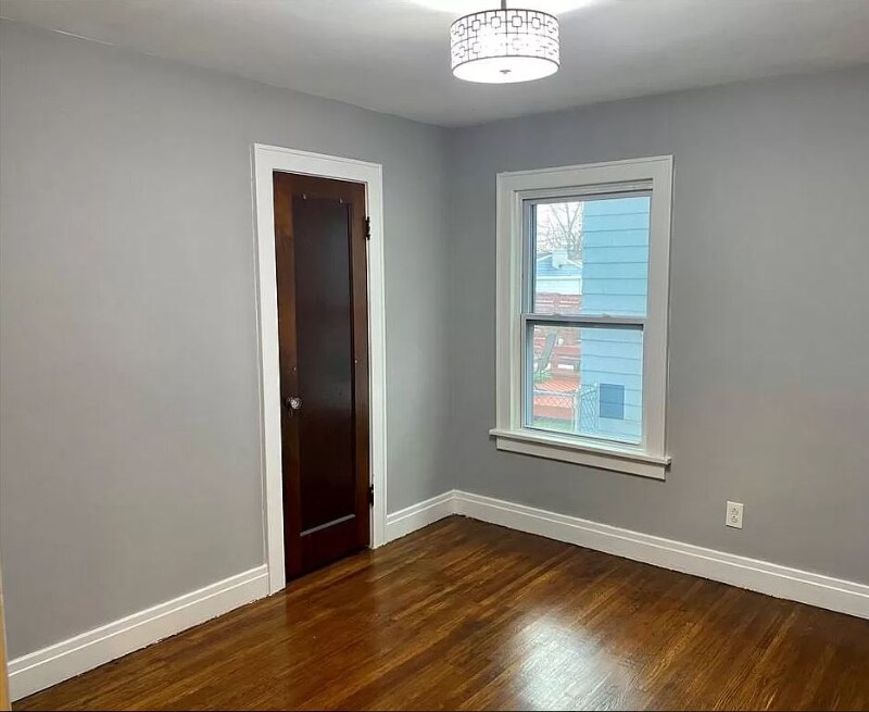 Building Photo - 436 Linden Ave