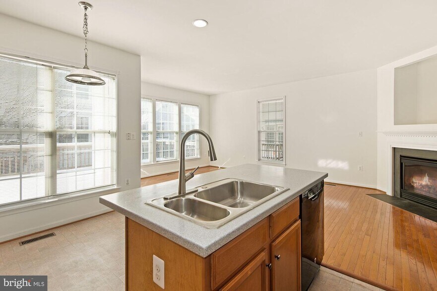 Building Photo - 13211 Windy Oak Way