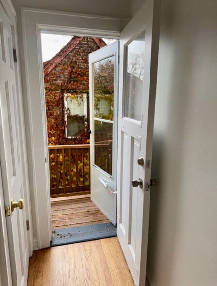 Building Photo - 4508 S Burrell St