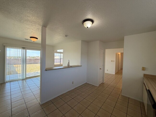 Building Photo - 4520 Rockaway Loop NE