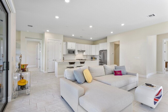 Building Photo - 21908 Canadensis Cir