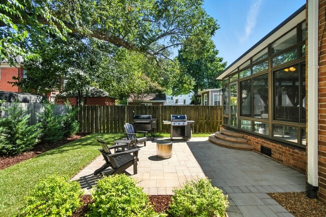 Building Photo - 6314 Richmond Pl
