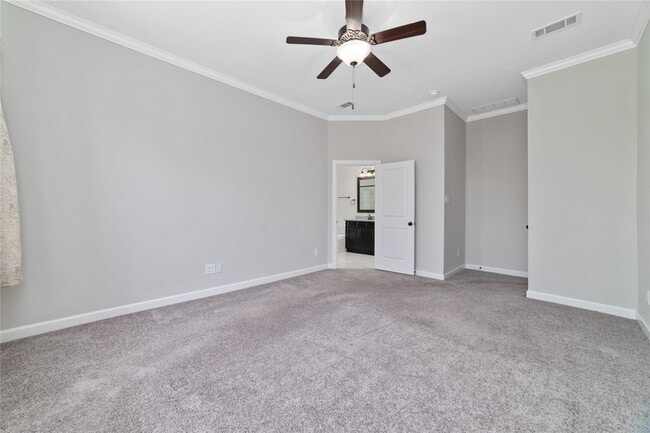 Building Photo - 11127 Bluewater Lagoon Cir