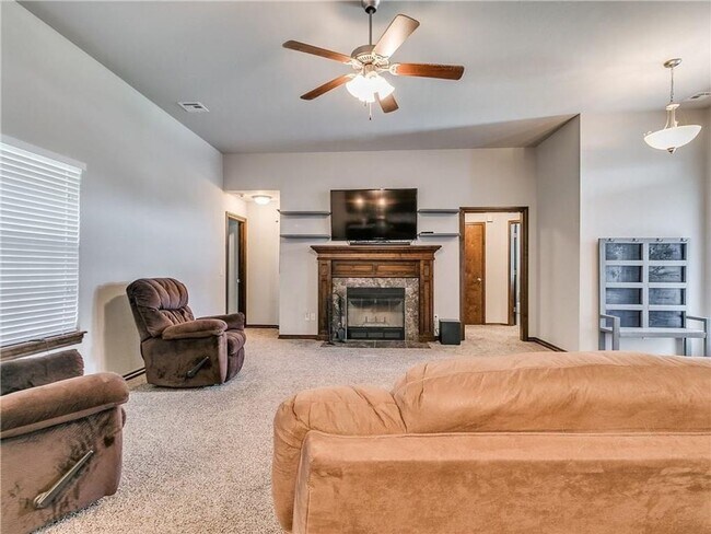 Building Photo - Welcome to this amazing home situated on a...