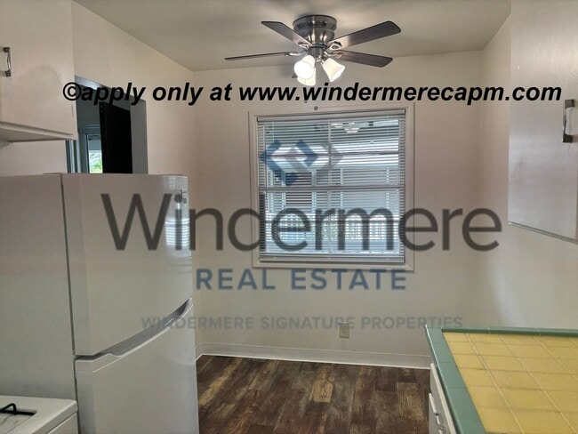 Building Photo - Adorable 1 bed Apartment set in an intimate 8 unit community in New Era Midtown!