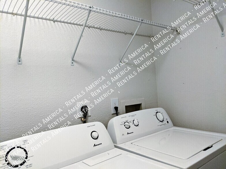 Building Photo - 8888 N 47th Ave