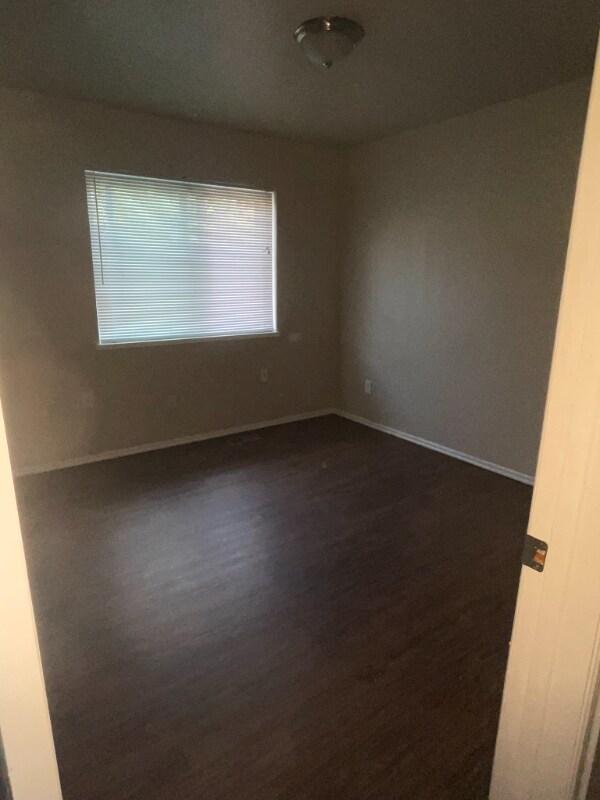 Building Photo - 417 NW 22nd St