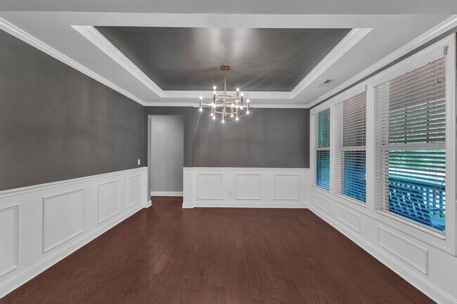Building Photo - 8313 Henderson Rd