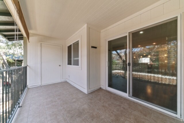 Building Photo - 100 Lorenz Rd