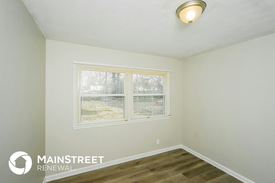 Building Photo - 5304 Rural Way