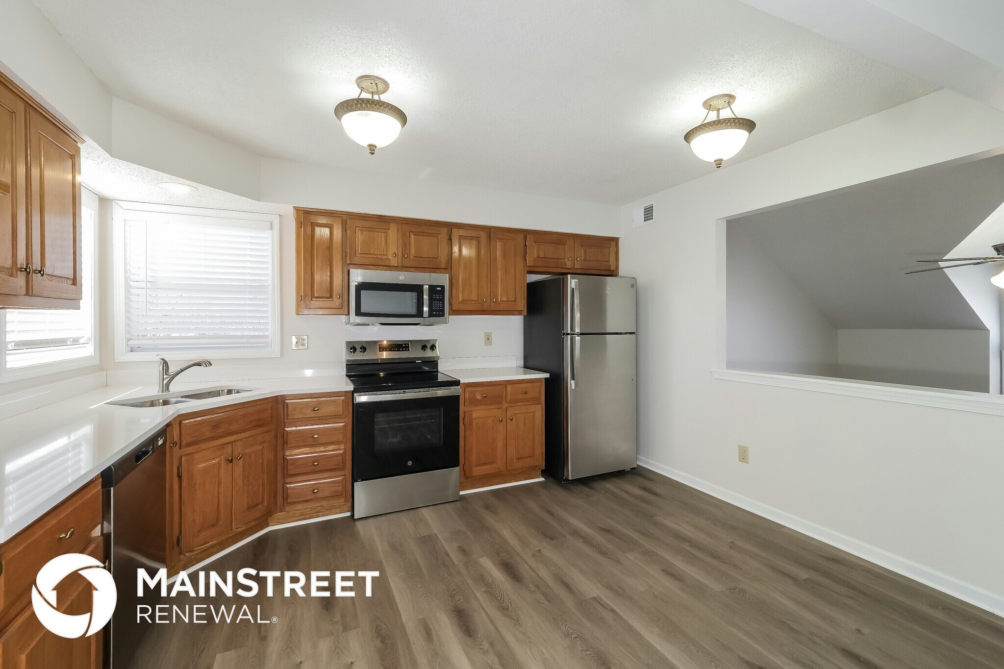 Building Photo - 16353 S Brentwood St