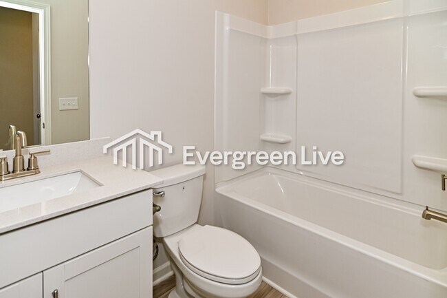 Building Photo - 632 Shoemaker Ln