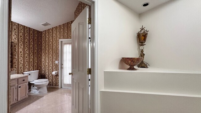 Building Photo - 7468 Aprelle Dr