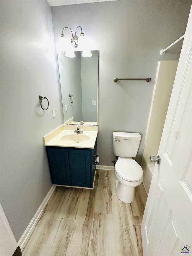 Building Photo - 107 Eagles Landing Trail