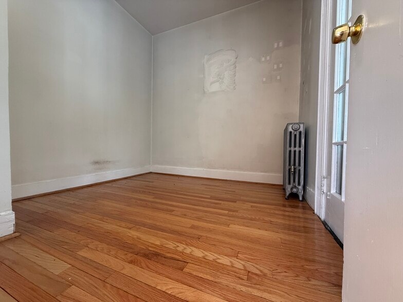 Building Photo - 50 Vinal Ave