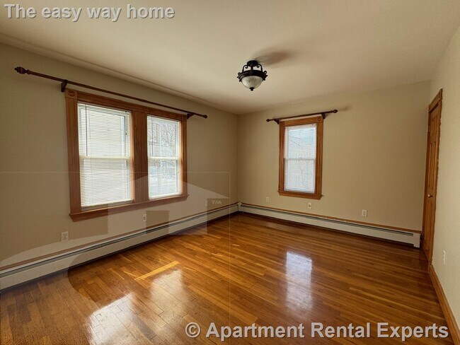 Building Photo - 14 Melville Rd