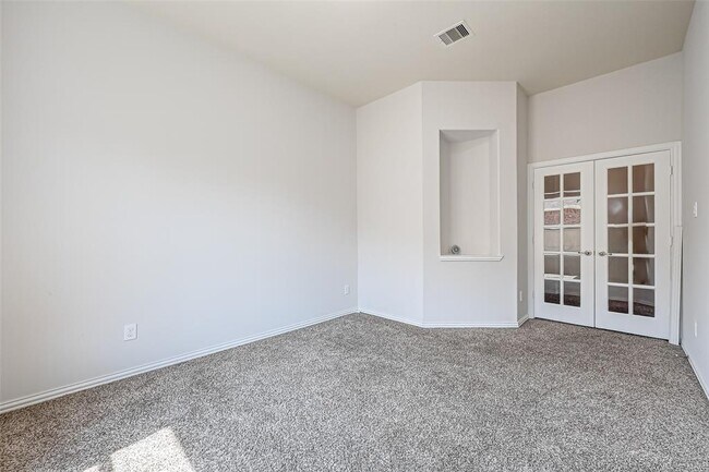 Building Photo - 24602 Forest Canopy Dr