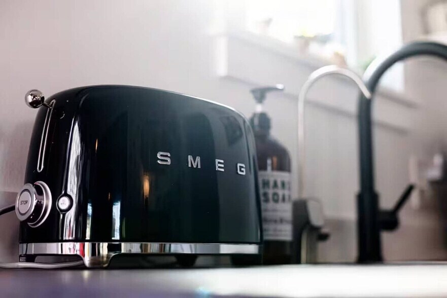 Building Photo - 205 Third Street Southeast-SI ID1502045P