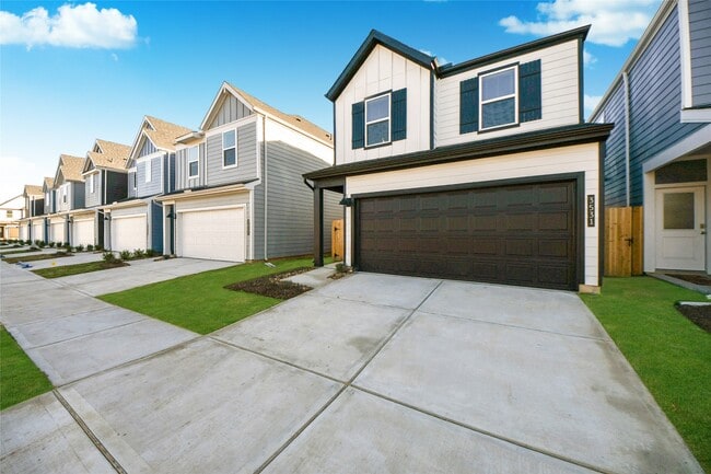 Building Photo - 3531 Shearwater St