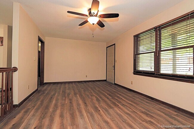 Building Photo - House in Cape Girardeau