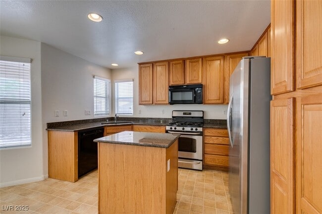 Building Photo - 2831 Kinknockie Way