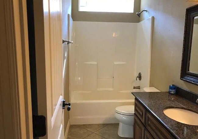 Building Photo - 118South