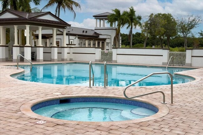 Building Photo - 4341 SW 160th Ave