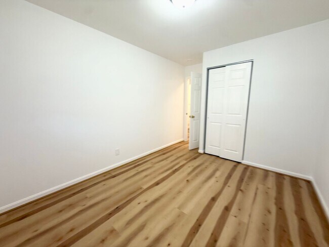 Building Photo - Cozy 3-Bedroom Home with Fenced Yard & Flexible Space – Cincinnati, OH