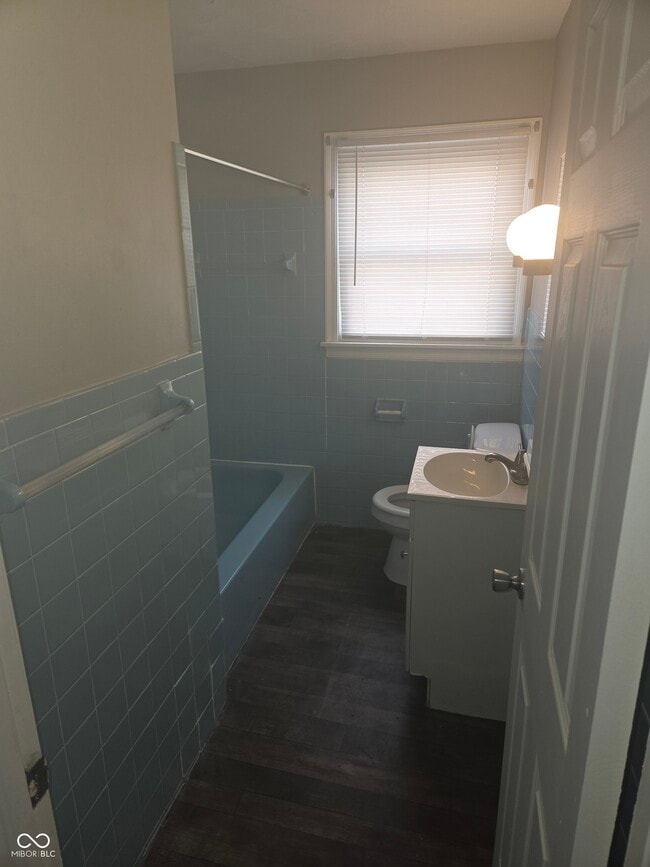 Building Photo - 3602 N Layman Ave