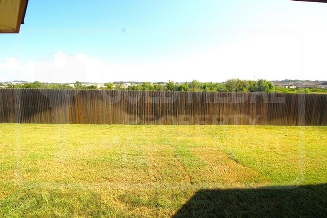 Building Photo - 1003 Torino St