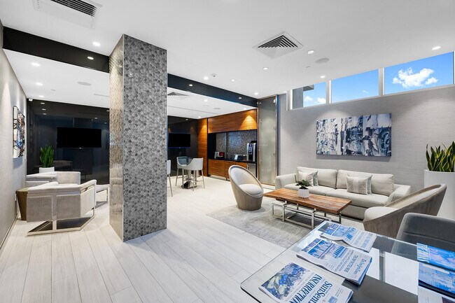 Building Photo - 701 N Fort Lauderdale Beach Blvd