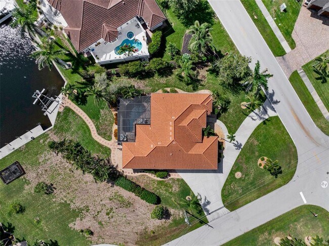 Building Photo - 2436 Deborah Dr