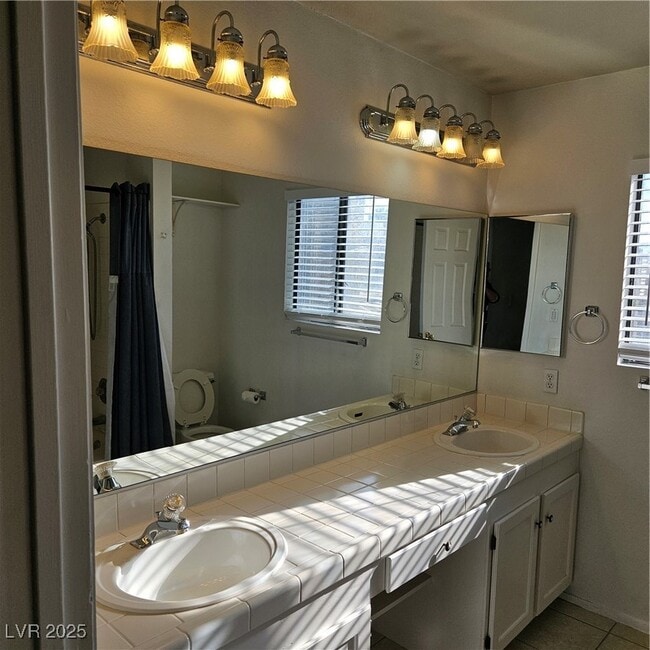 Building Photo - 9516 Wooden Pier Way