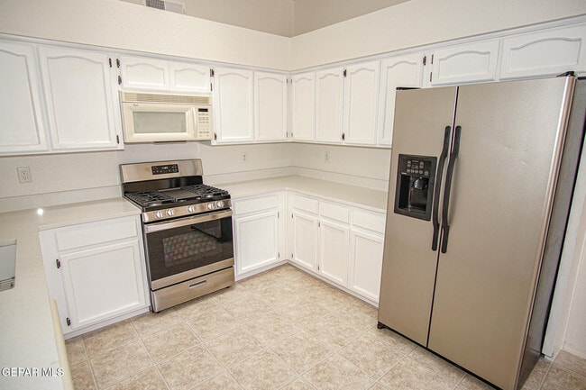 Building Photo - 6724 Dakota Ridge Dr