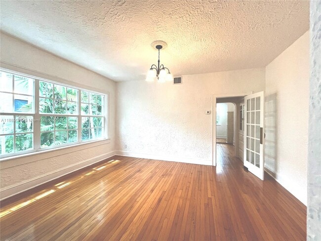 Building Photo - 713 Tibidabo Ave