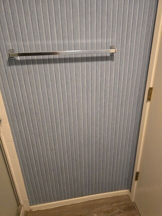 Building Photo - Beautiful 2 bedroom, 2 bath Condo available