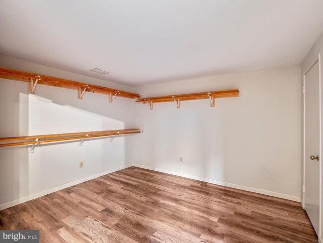 Building Photo - 7801 Whiterim Terrace