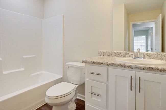 Building Photo - 3bd 2ba HOME FOR RENT!