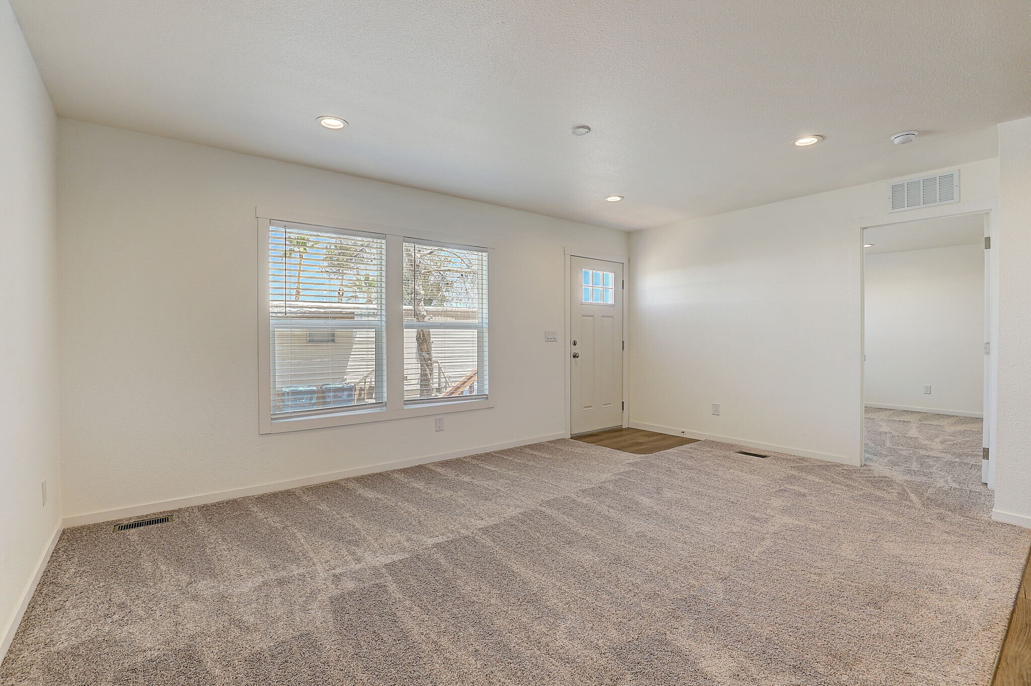 Building Photo - 2627 S Lamb Blvd