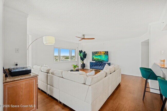 Building Photo - 1095 Jimmy Buffett Mem Hwy