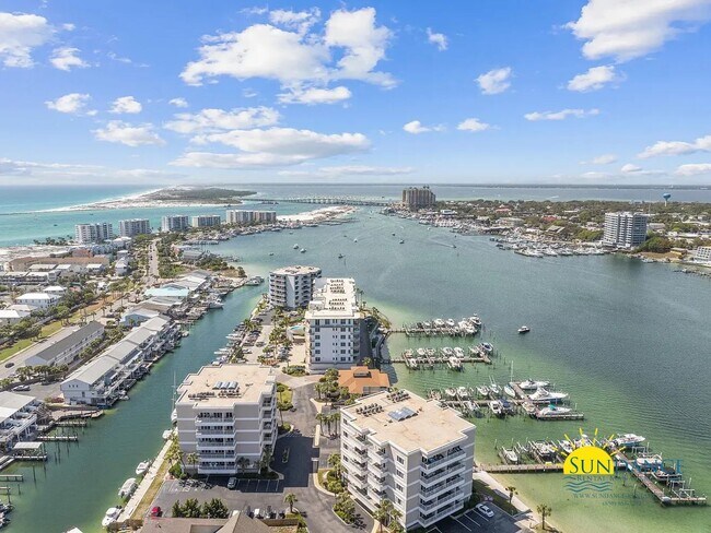 Building Photo - Furnished Optional 2 Bedroom Home, Holiday Isle Waterfront Condo!