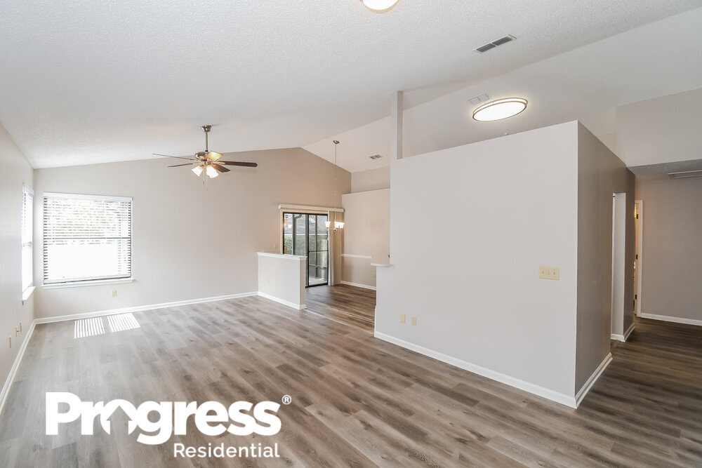 Building Photo - 8852 St Lucia Ct