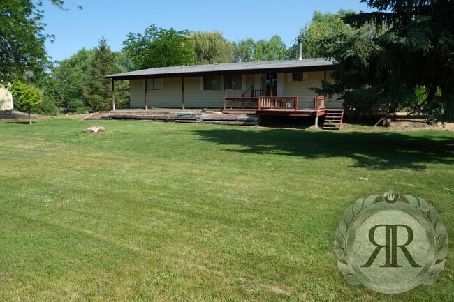 Building Photo - 11605 Stump Rd